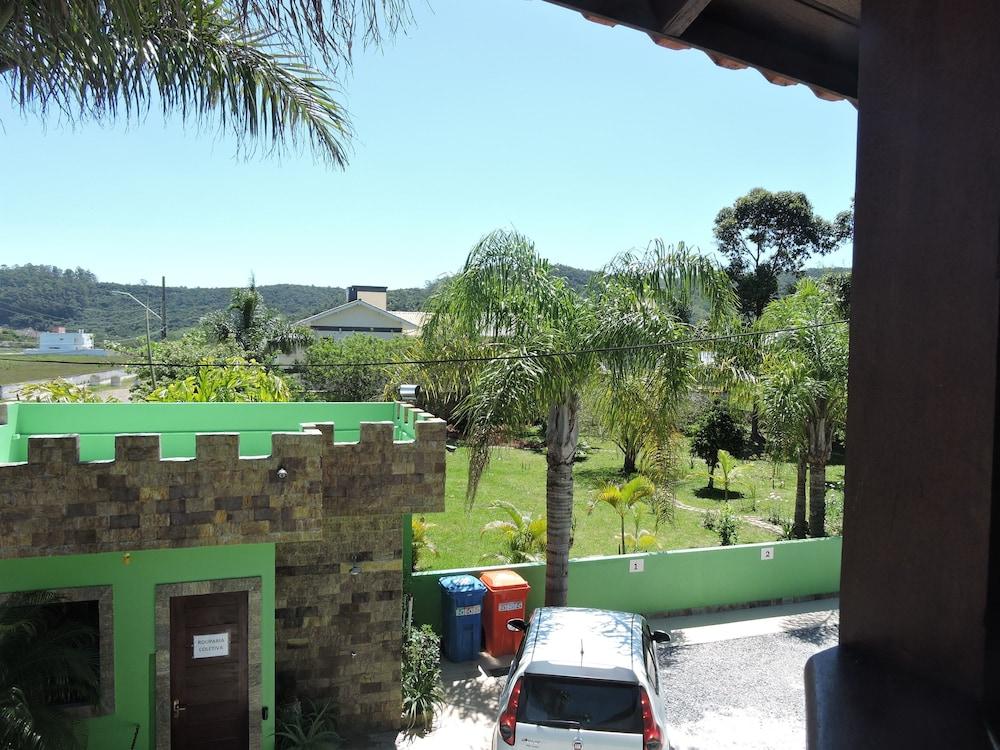 Apartahotel Castelo Da Ilha